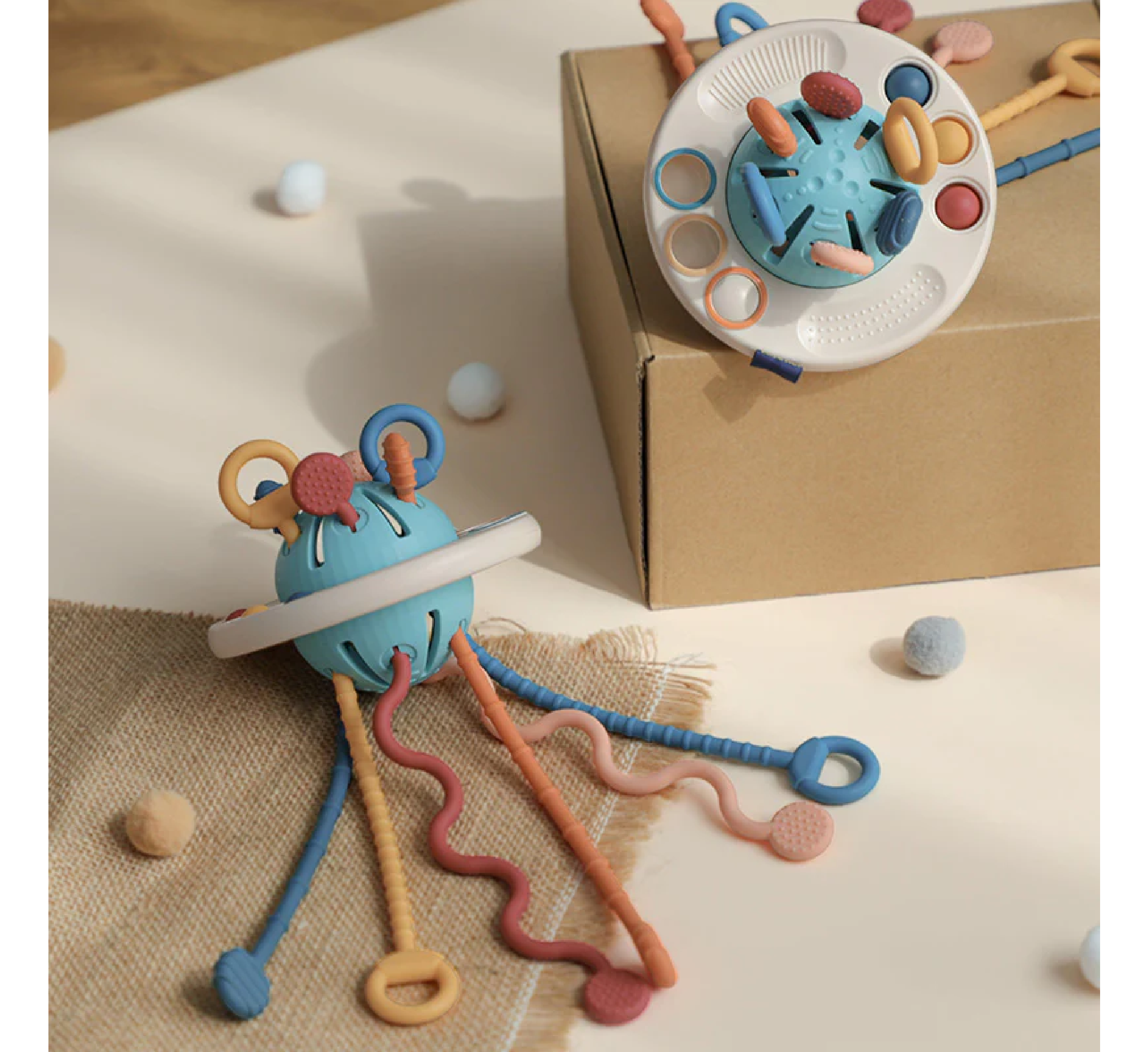 Moonkie UFO Silicone Pulling Toy Moonkie UFO Silicone Pulling Toy