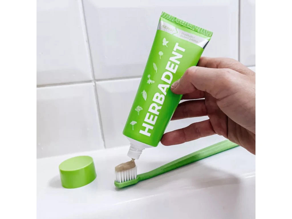 HERBADENT SENSI Strengthening Toothpaste 75 g