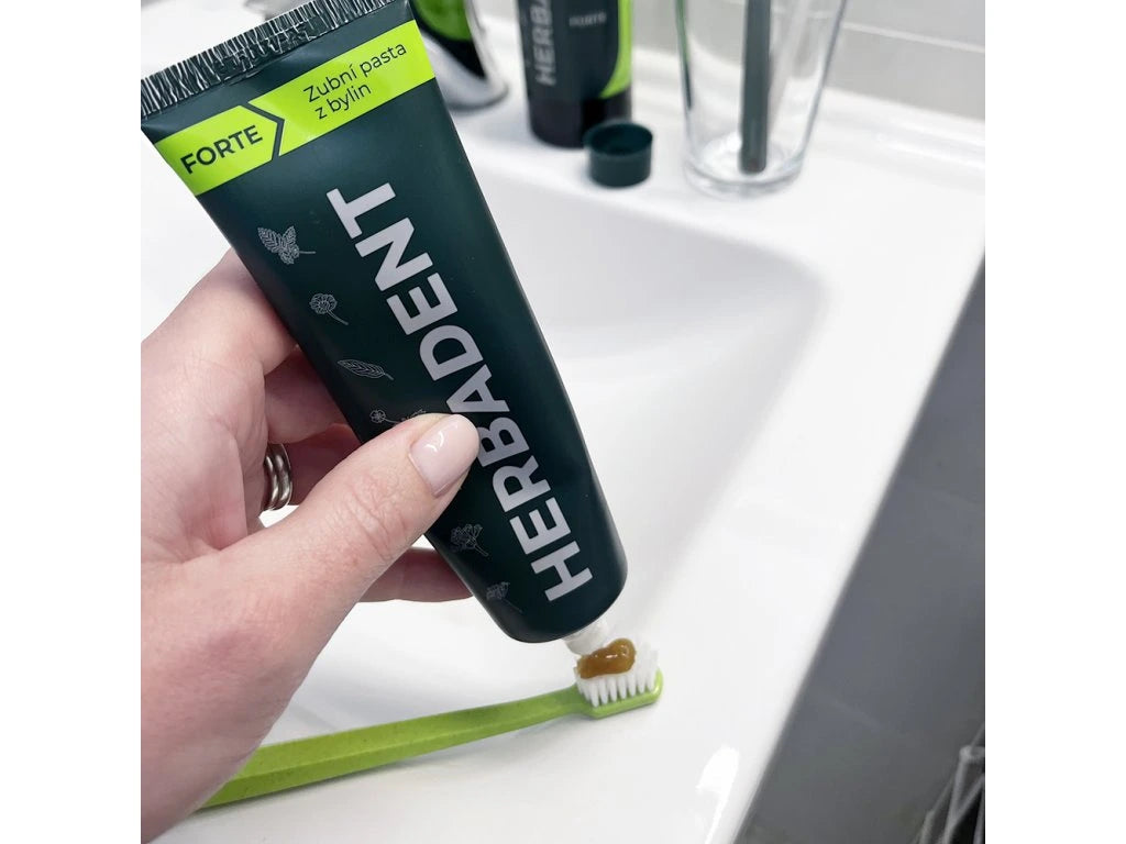 HERBADENT FORTE Herbal Toothpaste 100 g
