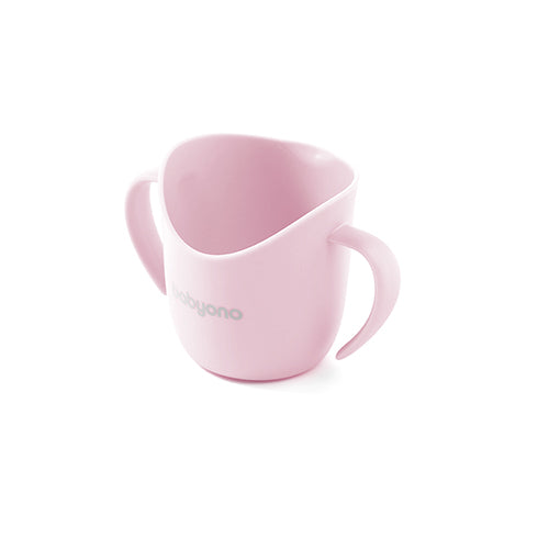 Ergonomic training cup FLOW