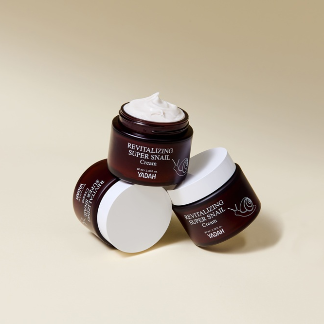 REVITALIZING SUPER SNAIL CREAM