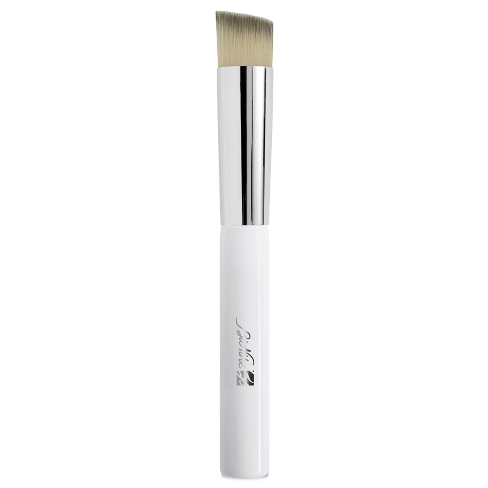 DEFENCE COLOR FOUNDATION BRUSH