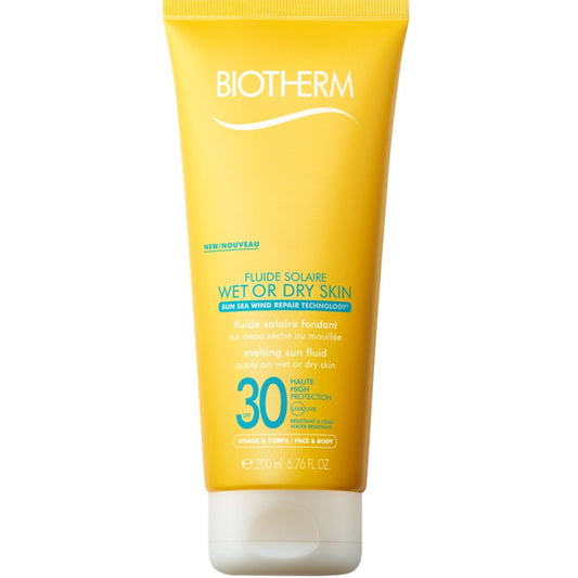 Solaire Basic Fluide Solaire Wet Or Dry Skin