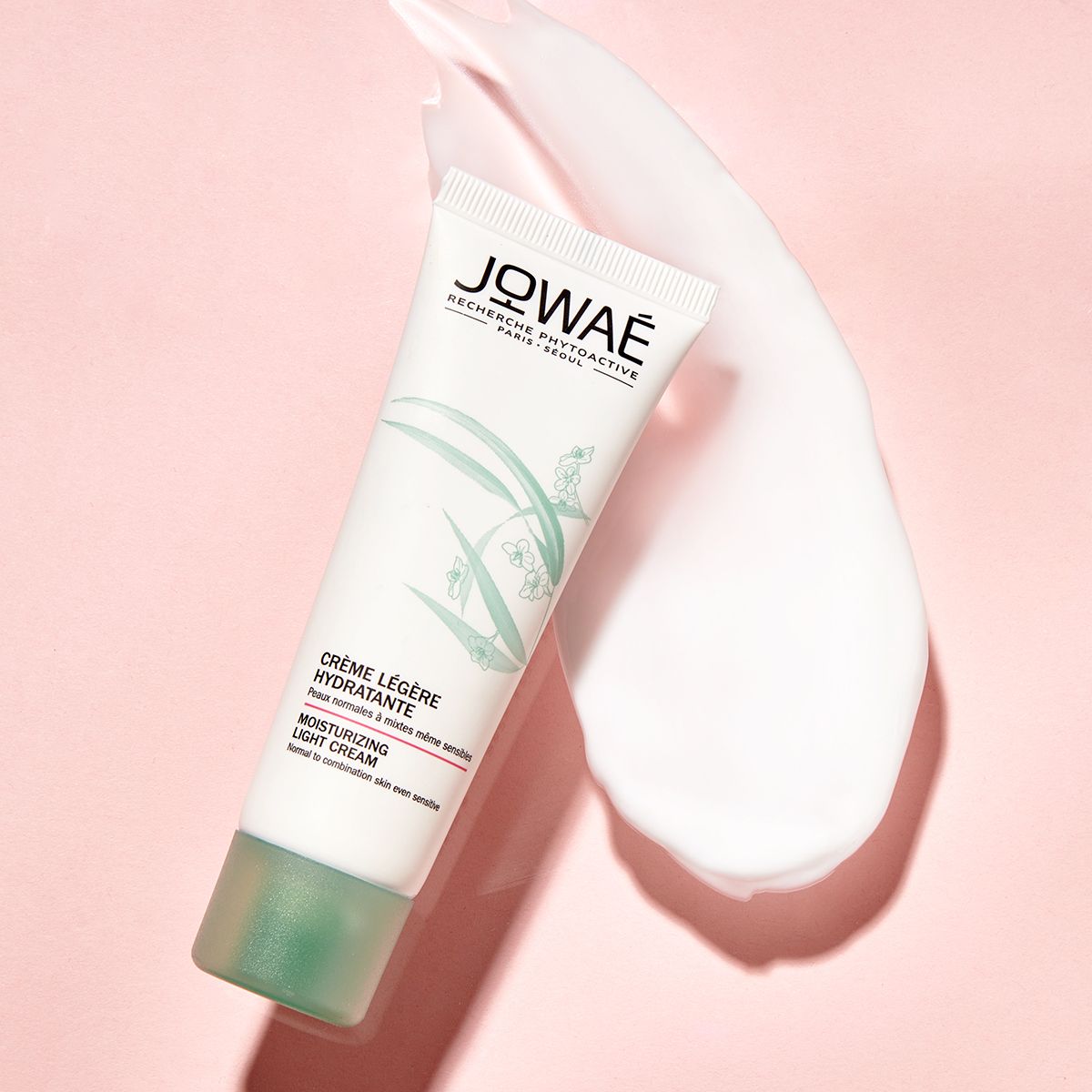 Moisturizing Light Cream Sakura Flower Water