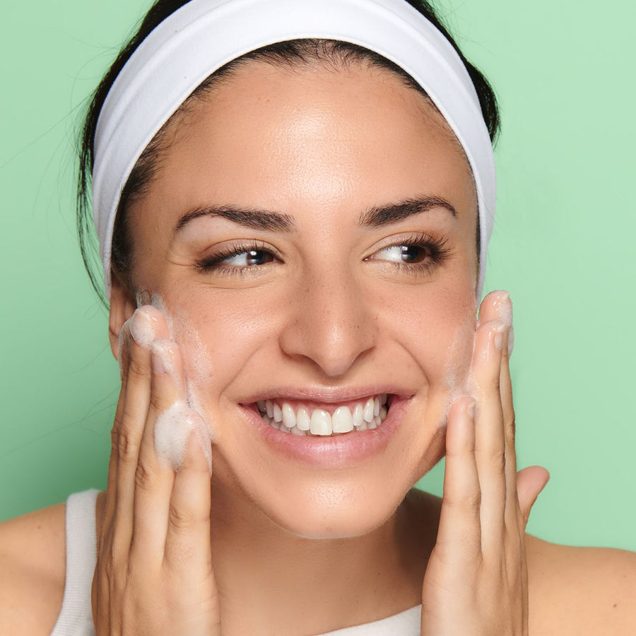 Micellar Foaming Cleanser Officinal Peony