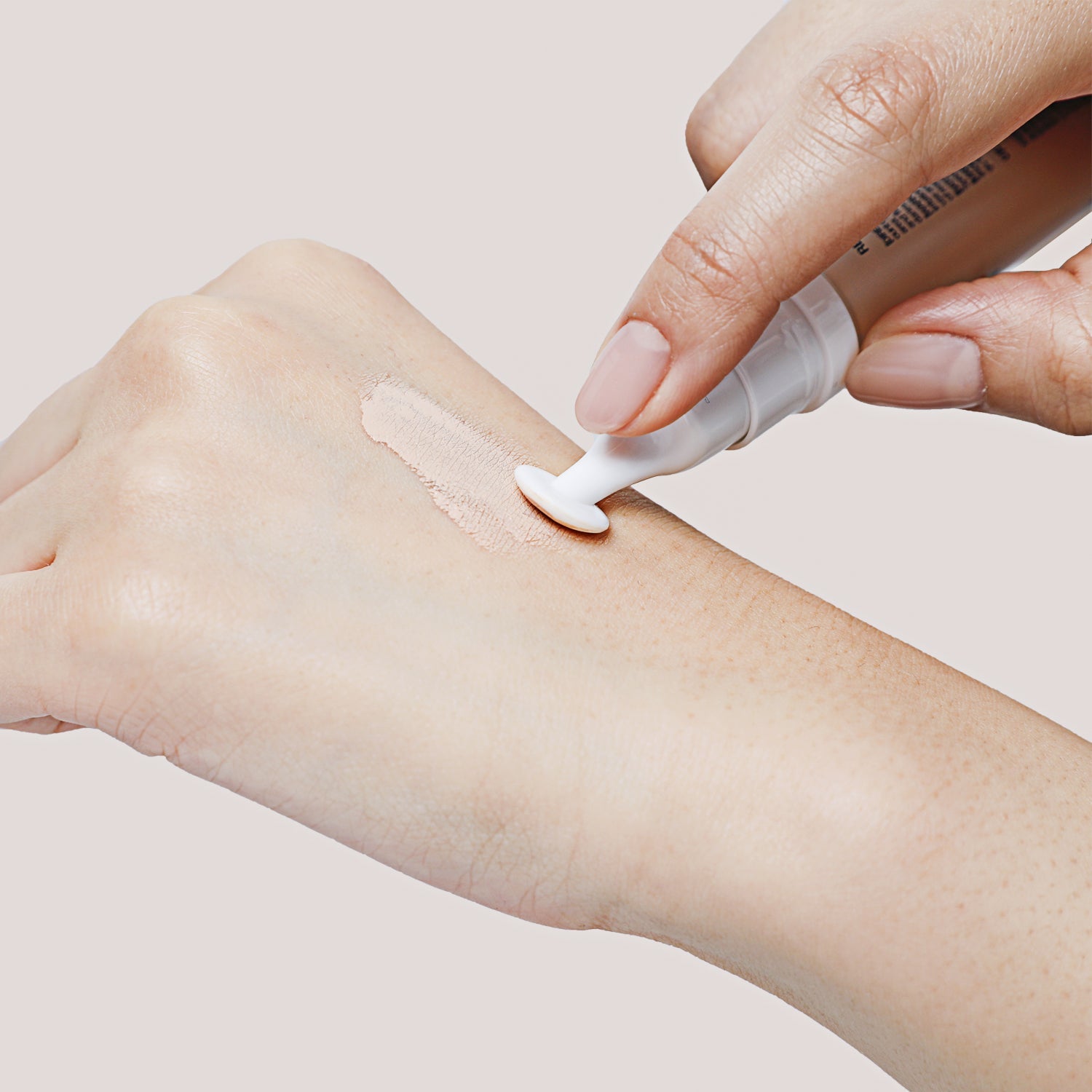 ANTI-T RED ZERO CONCEALER