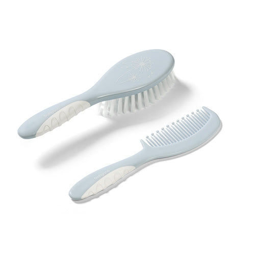 Hairbrush and comb. Soft bristle