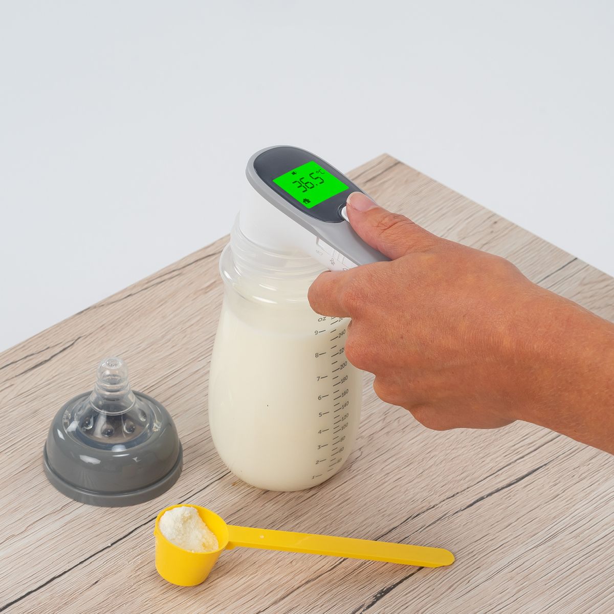 4in1 Colour MaxTemp infrared clinical thermometer