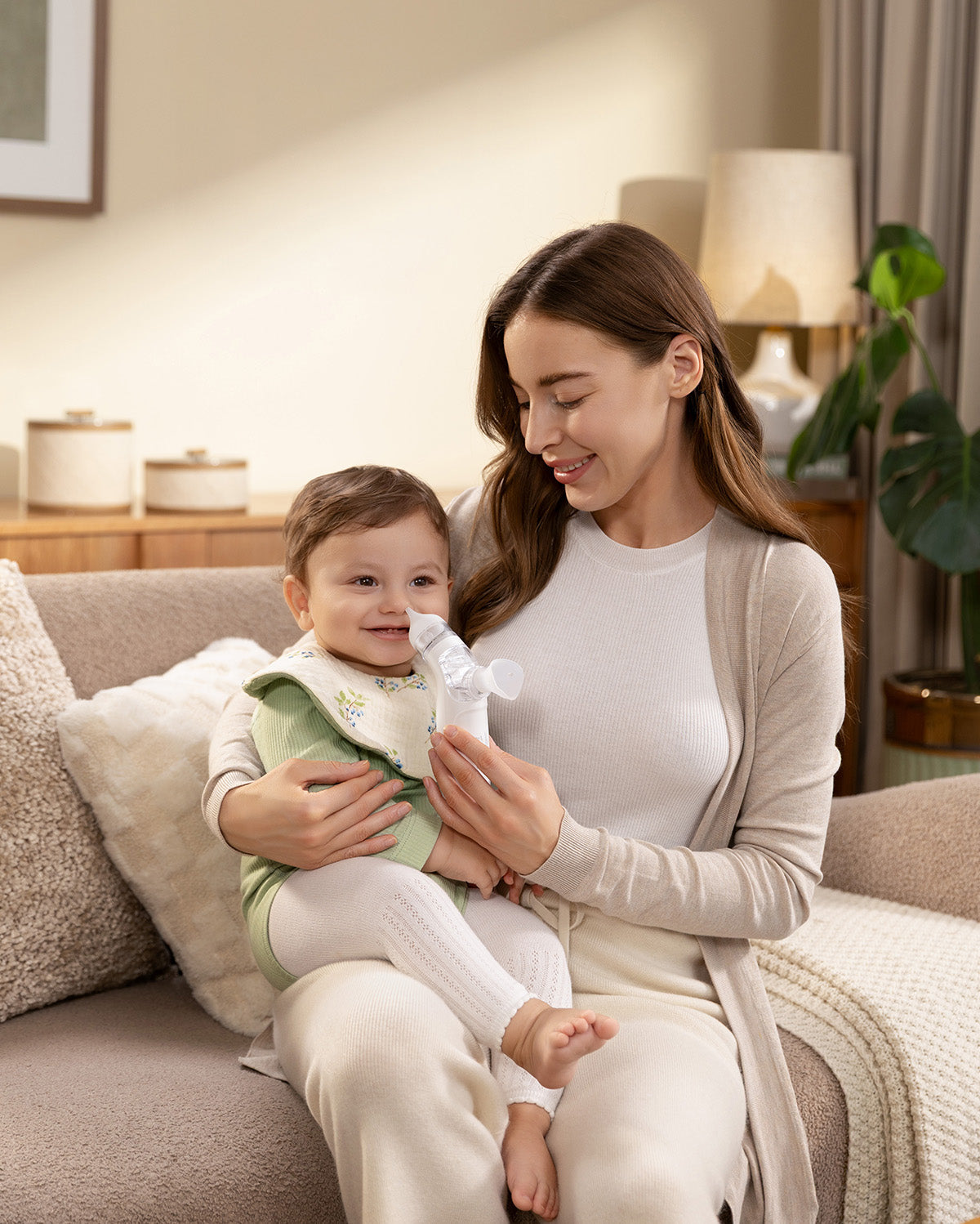 Momcozy BreezyClear™ 2-in-1 Spray & Suction Electric Nasal Aspirator