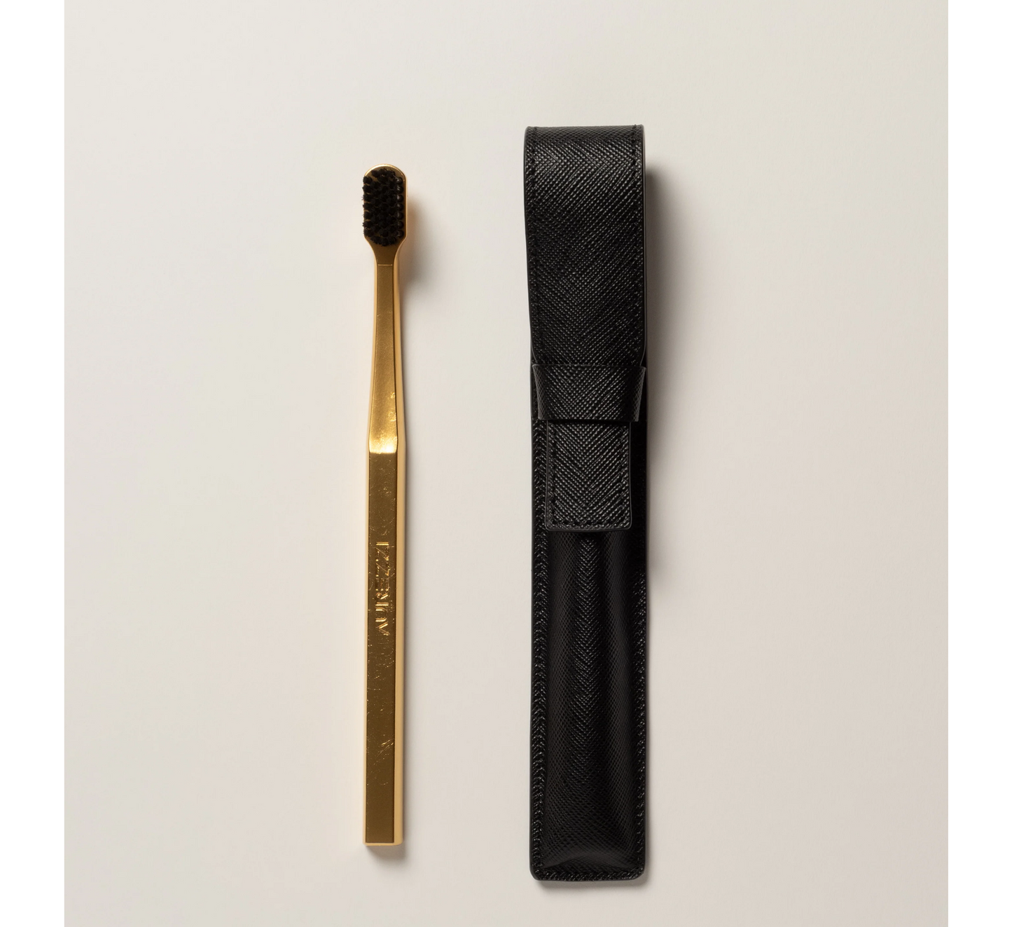 Aurezzi Leather Case & Toothbrush (Soft Bristles)