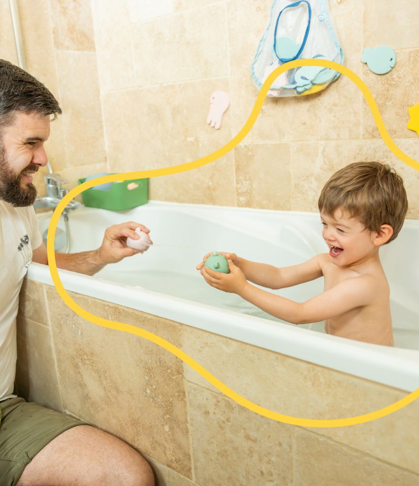 Badespielzeug Spritzfiguren 4-teilig