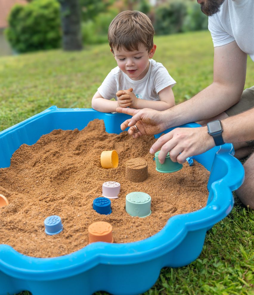 Badabulle Stackable Silicone Cups 7-piece Set