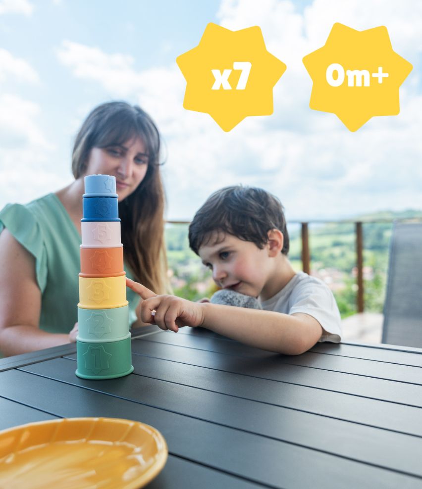 Badabulle Stackable Silicone Cups 7-piece Set