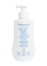 RELAXING AND PROTECTIVE SOFT BATH FOR CHILDREN