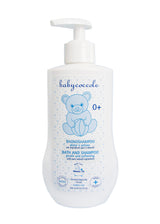 GENTLE AND SOFTENING BATH & SHAMPOO FOR CHILDREN