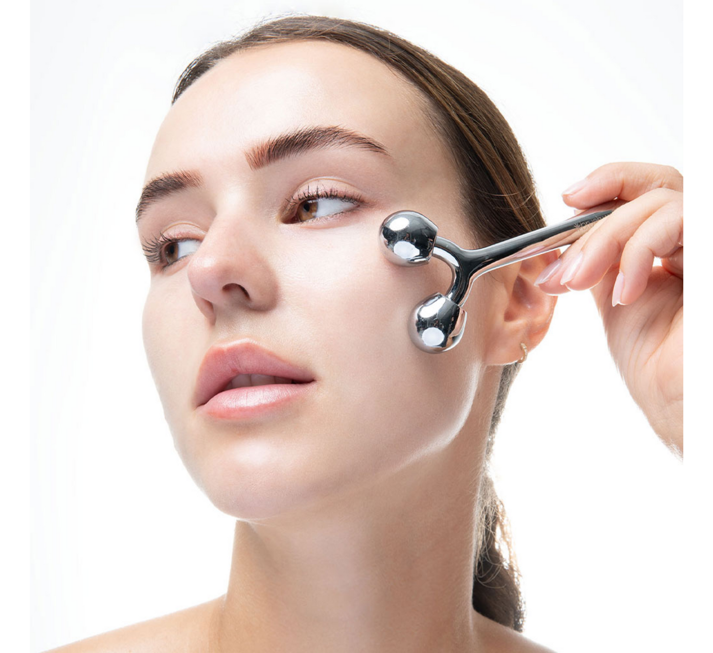 Brushworks Face Sculpting Zinc Roller