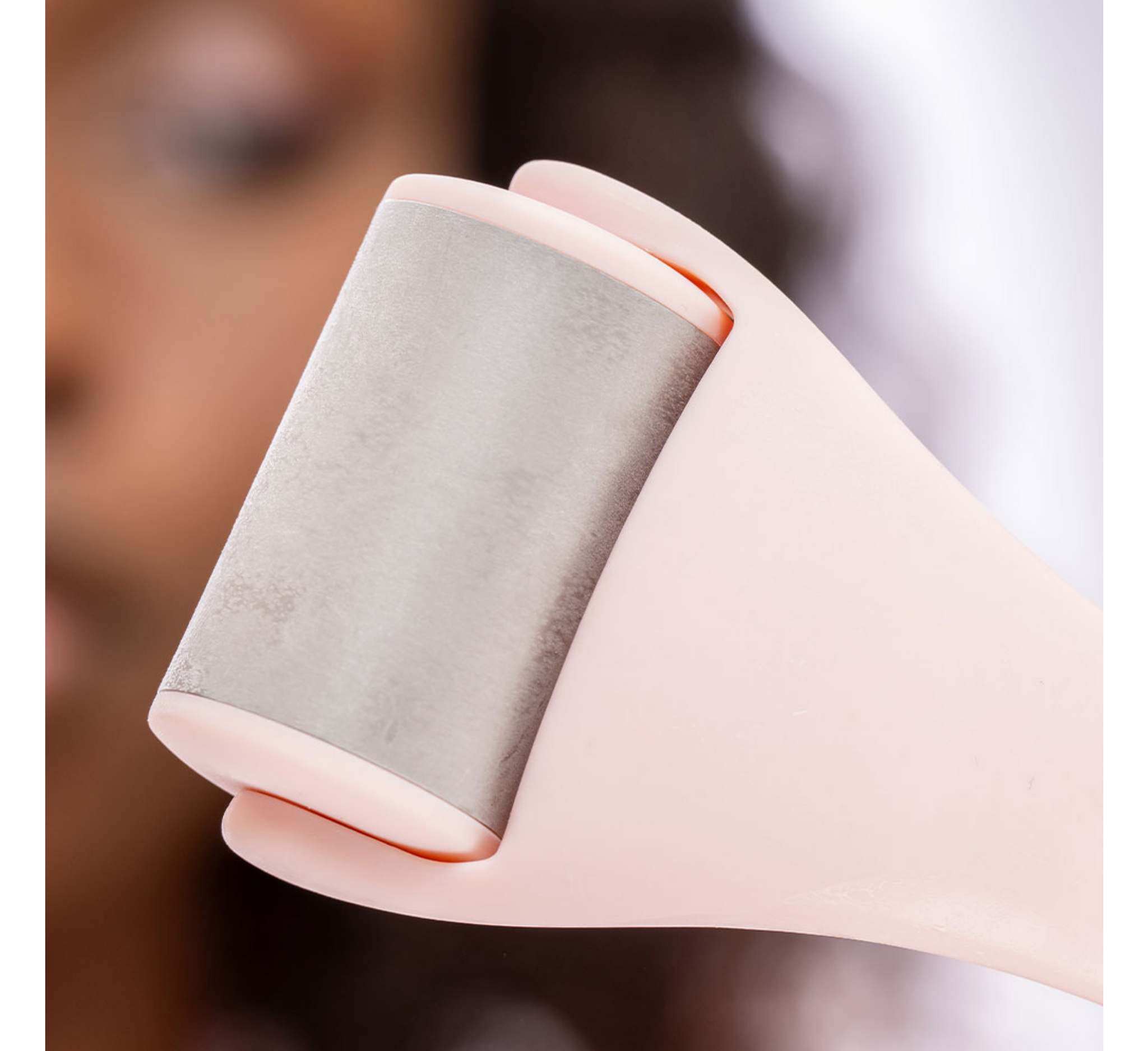 Brushworks Ice Roller