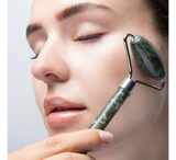 Brushworks Jade Roller