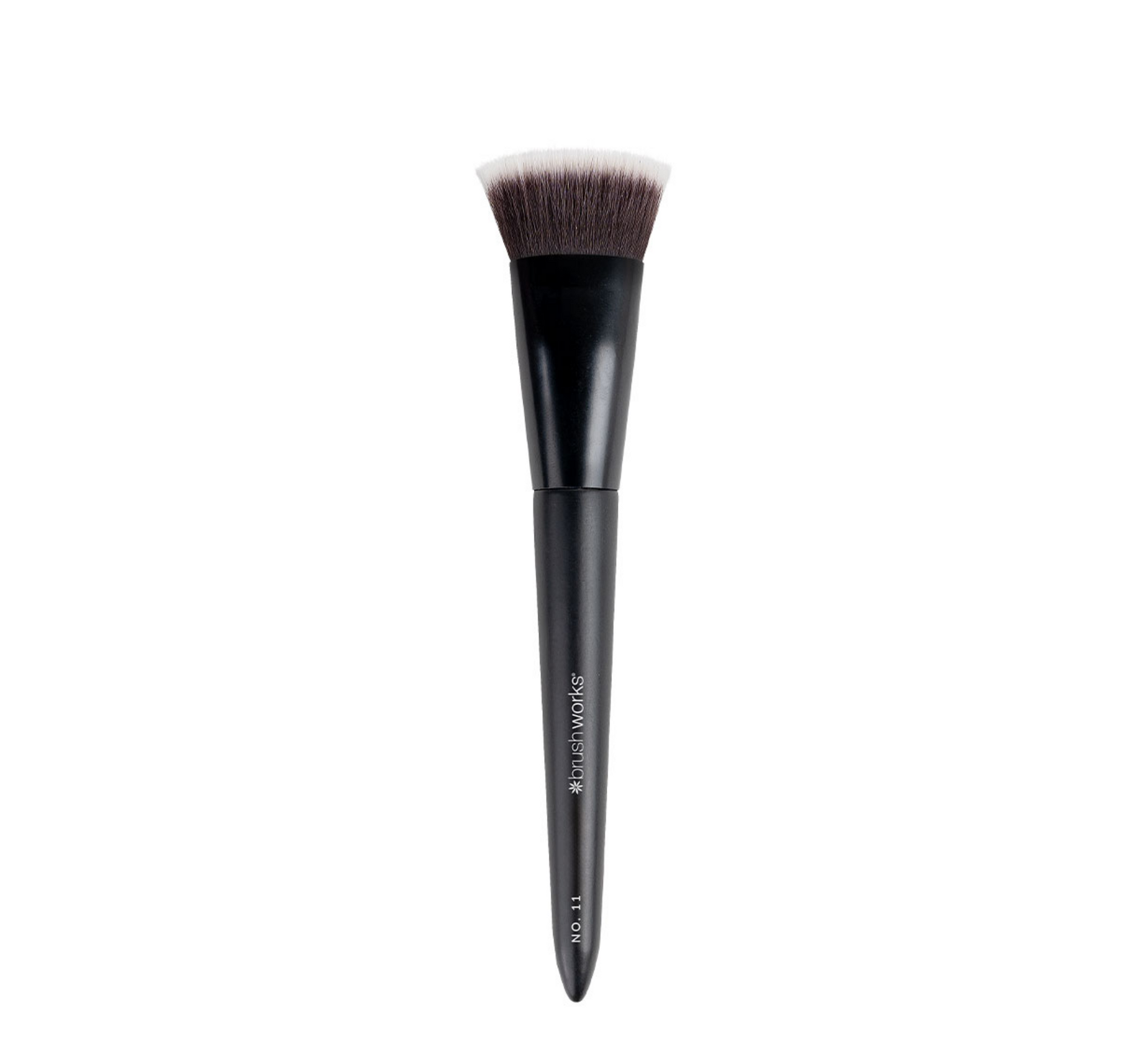 Brushworks No. 11 Flat Top Contour Brush