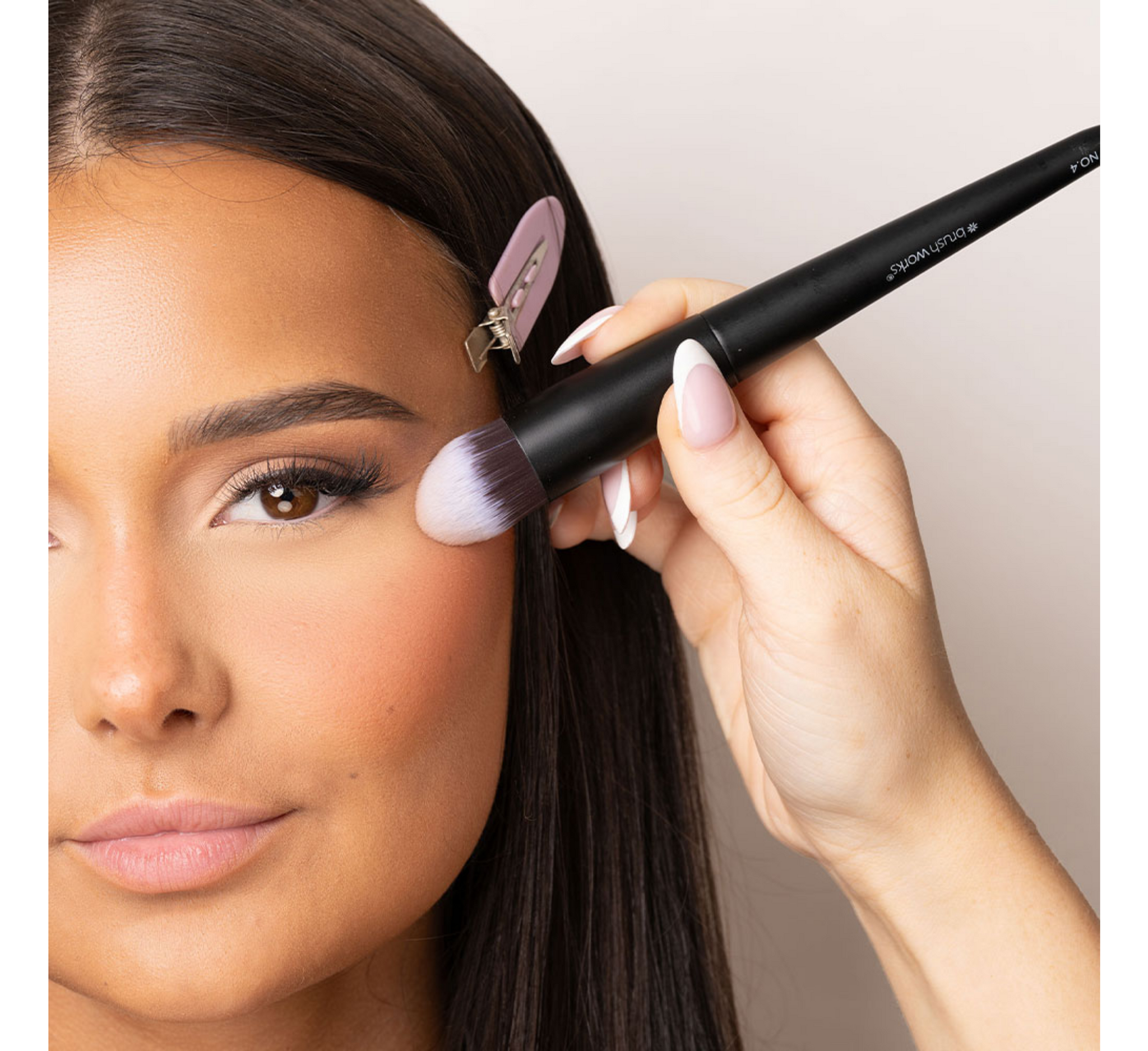 Brushworks No. 4 Tapered Precision Buffing Brush