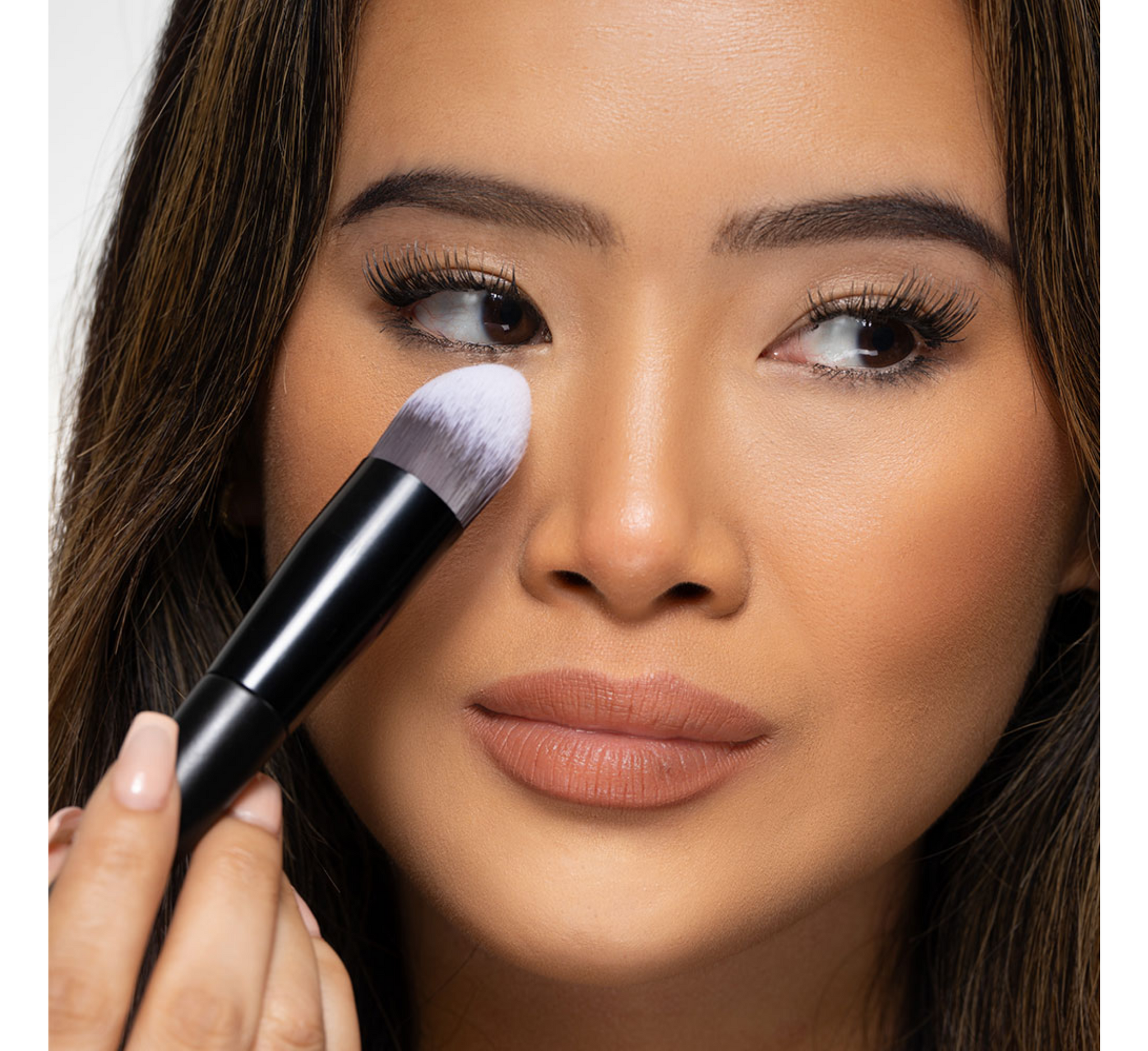 Brushworks No. 4 Tapered Precision Buffing Brush