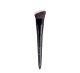 Brushworks No. 9 Angled Flat Top Foundation Buffing Brush