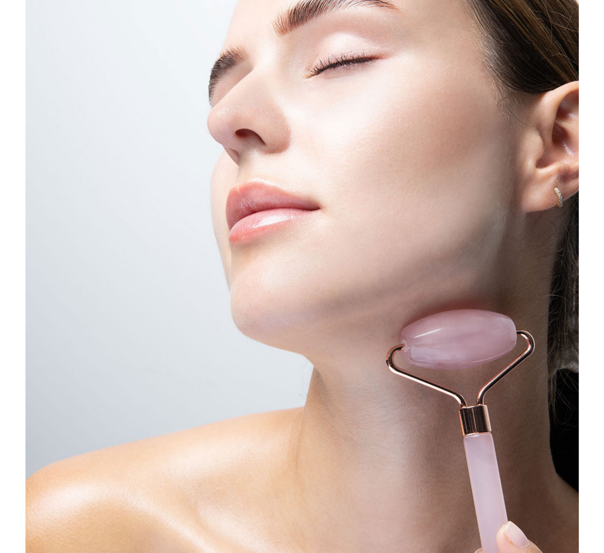 Brushworks Rose Resin Roller & Gua Sha