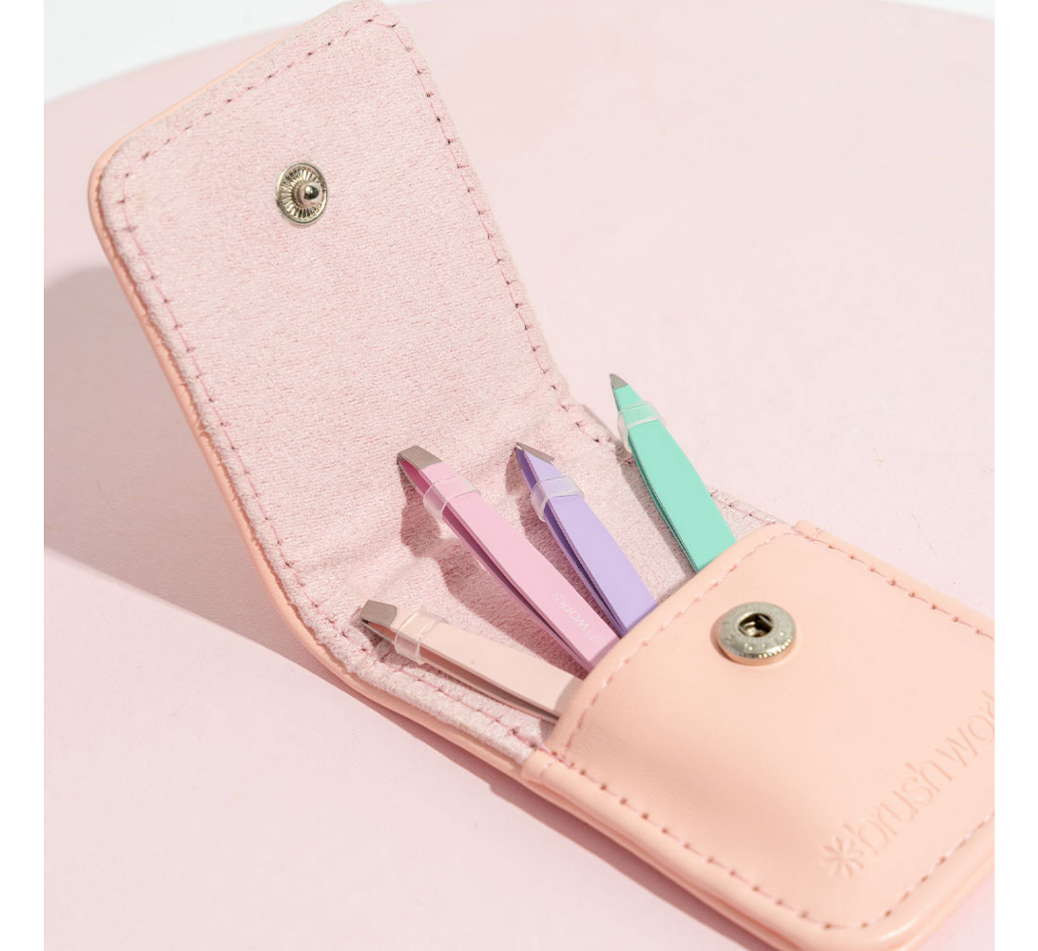 Brushworks Travel Tweezer Set