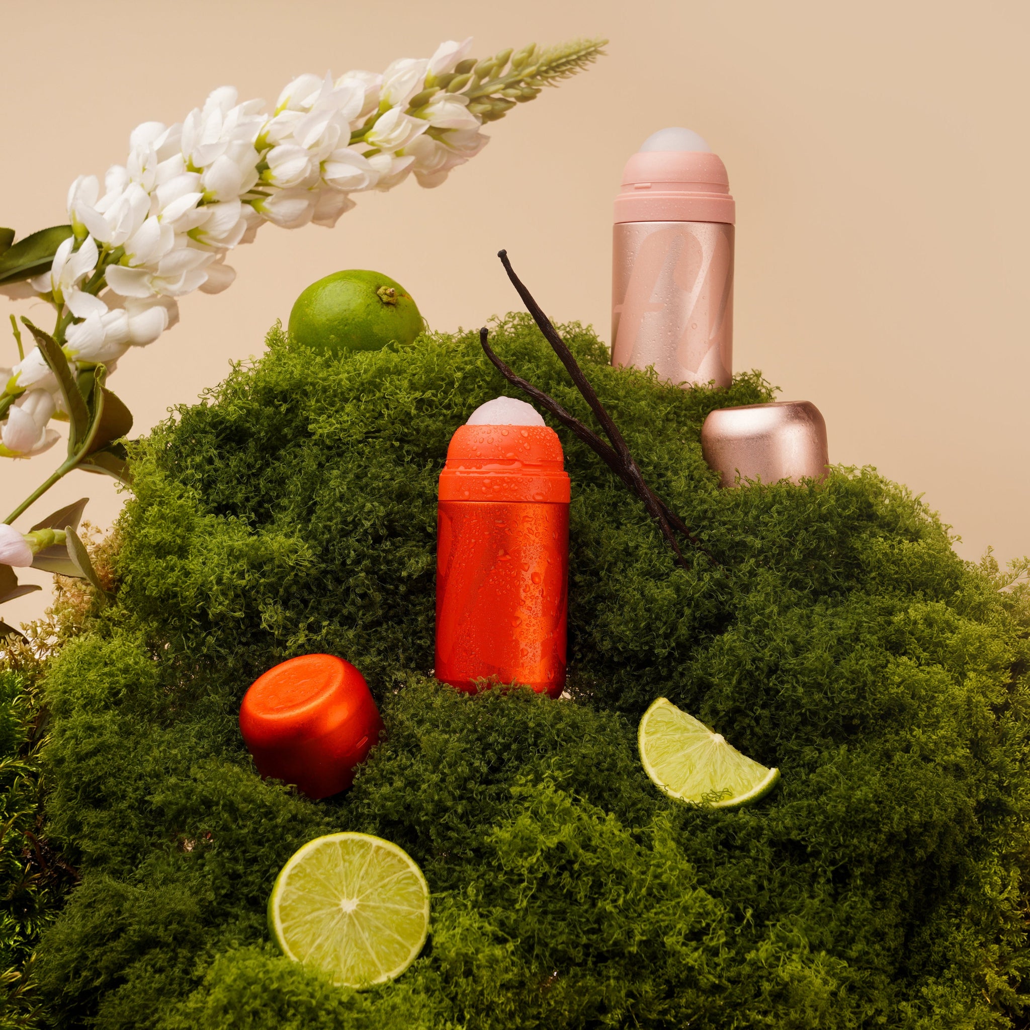 Refillable Roll-on Deodorant Starter Set - Kasë alumini dhe një rimbushje - Vanilla Bloom
