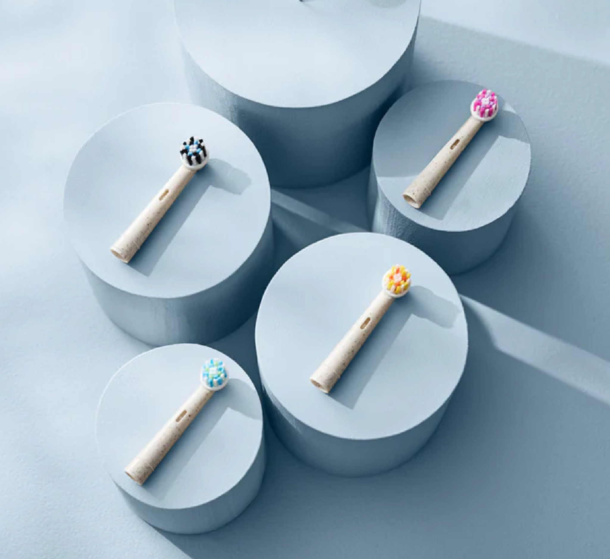 Koka furçash dhëmbësh elektrike Humble Oral-B me bazë bimore *4 copë