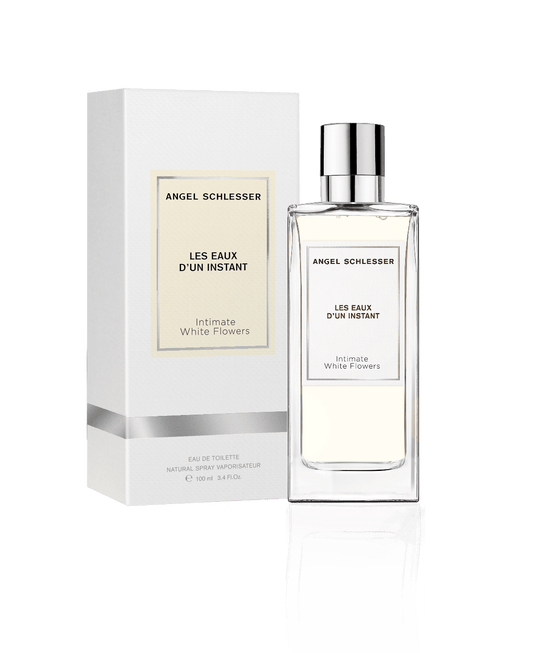 INTIMATE WHITE FLOWERS