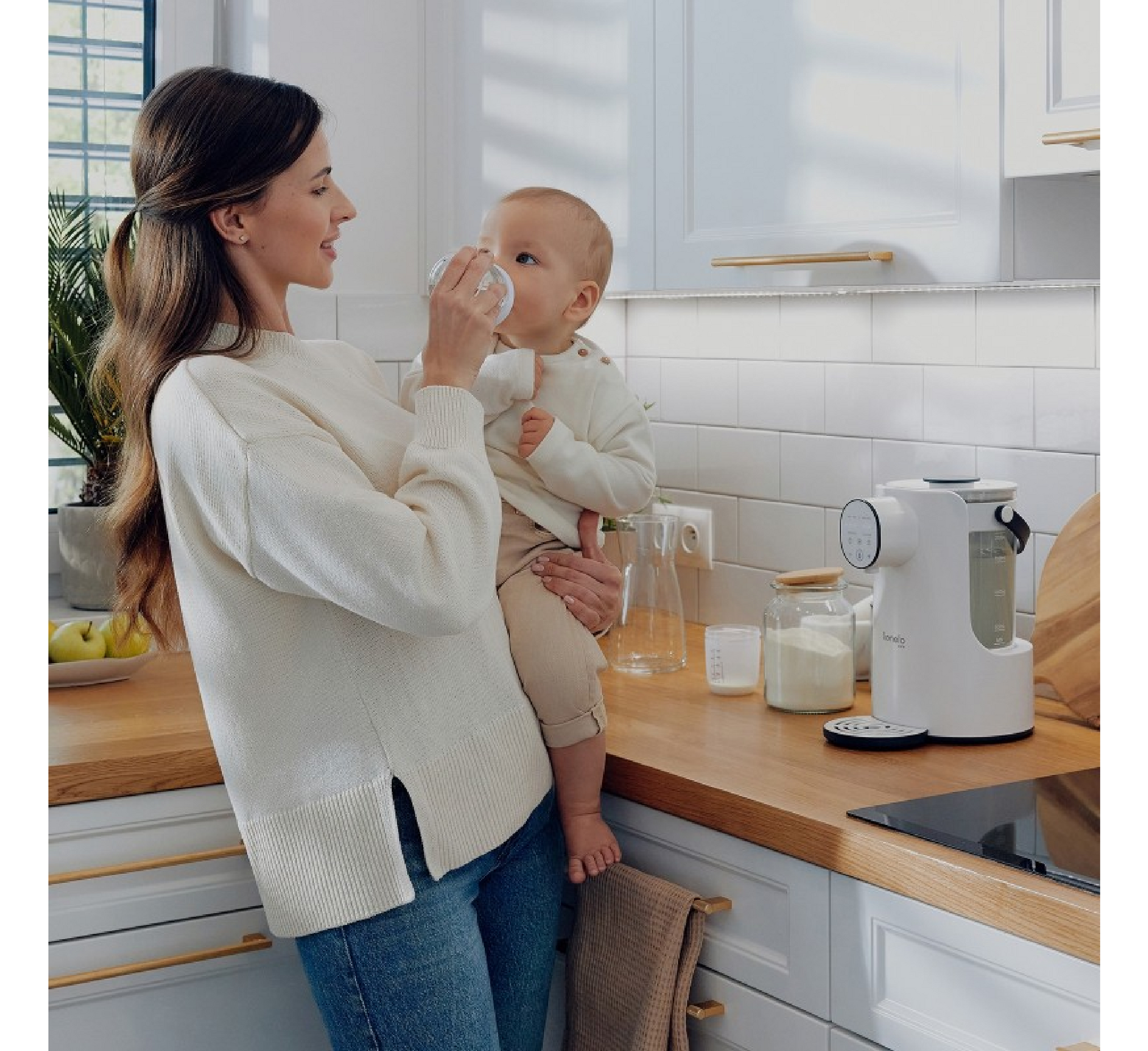 Lionela BabyPresto Milk Maker