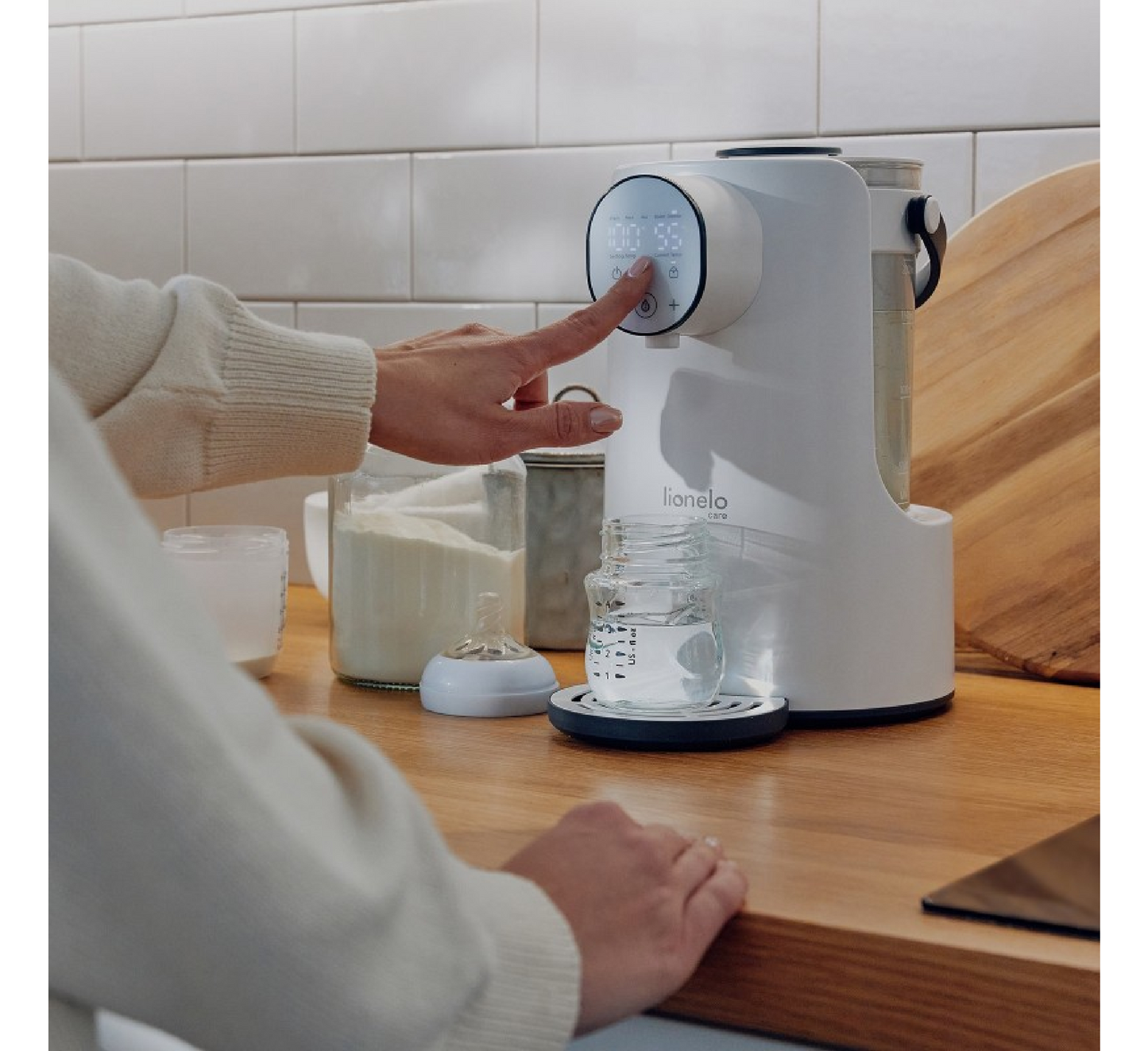Lionela BabyPresto Milk Maker