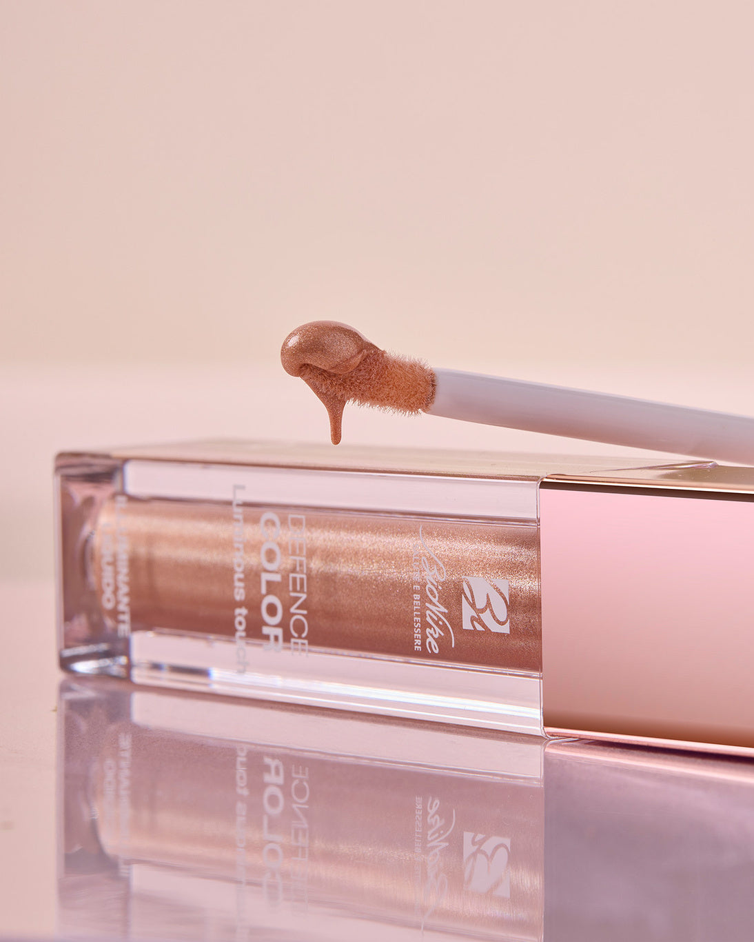Luminous Touch Liquid Highlighter