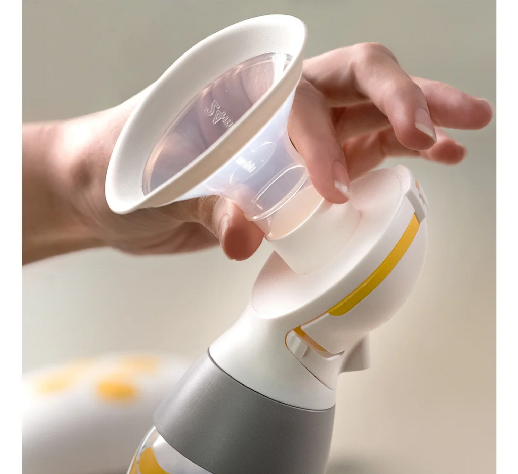 Medela Solo™ Single Electric Breast Pump