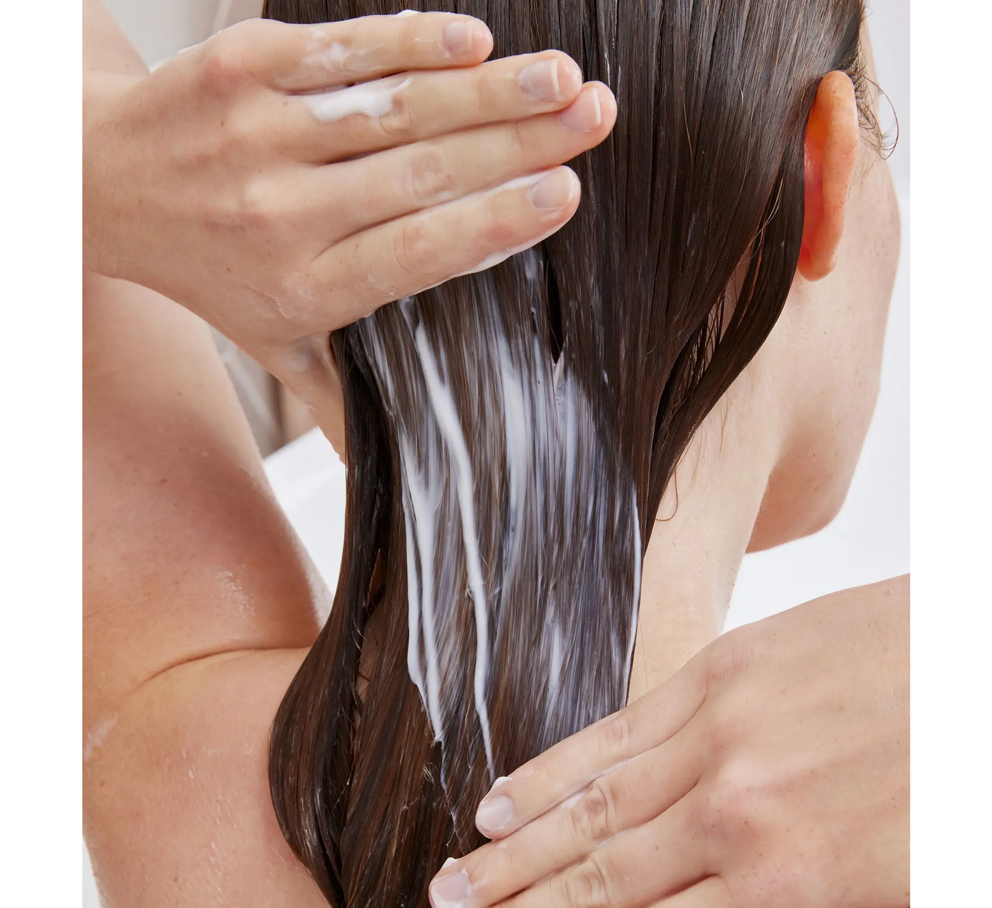 Balsam Hidratues për Flokët që Zbërthen Çrregullimet *200gr