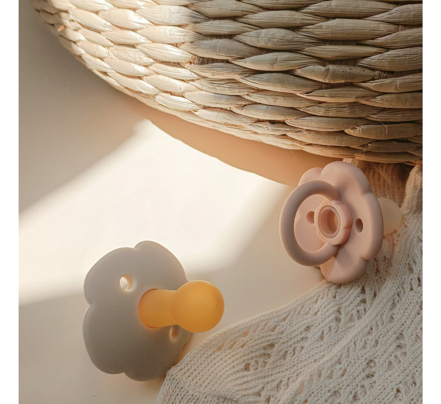 Biberonë silikoni Moonkie Astrid Classic