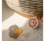 Biberonë silikoni Moonkie Astrid Classic