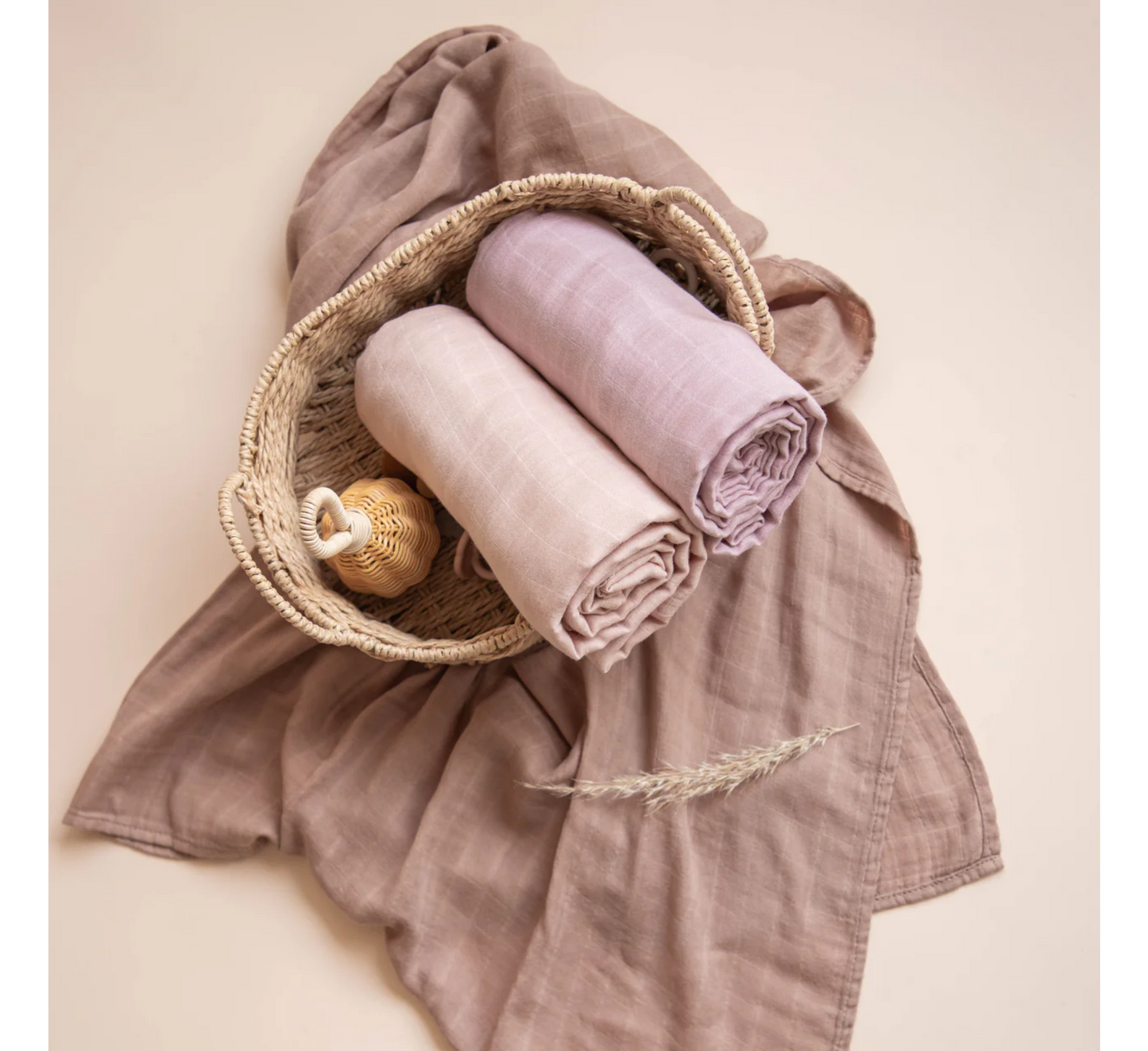 Batanije me pelena Moonkie Muslin - Pako me 2 copë (+ Kapëse biberoni)