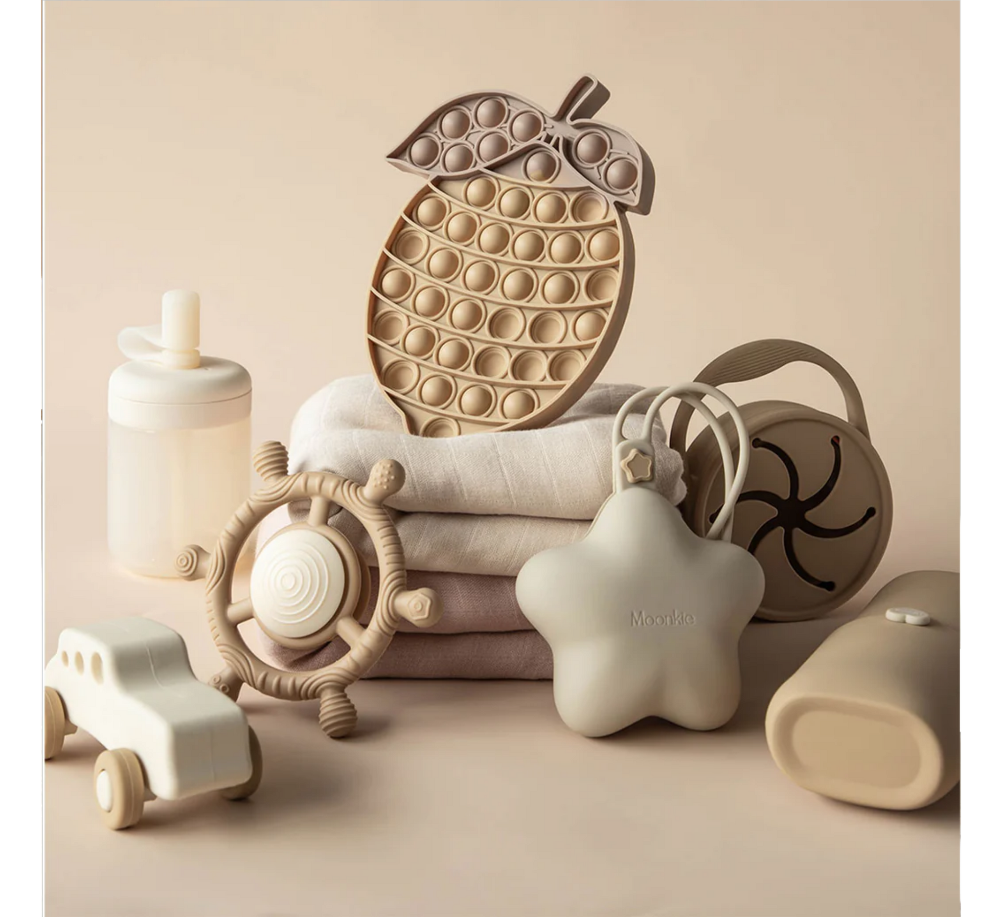 Set Dhuratash Moonkie On-The-Go 6 Muaj+