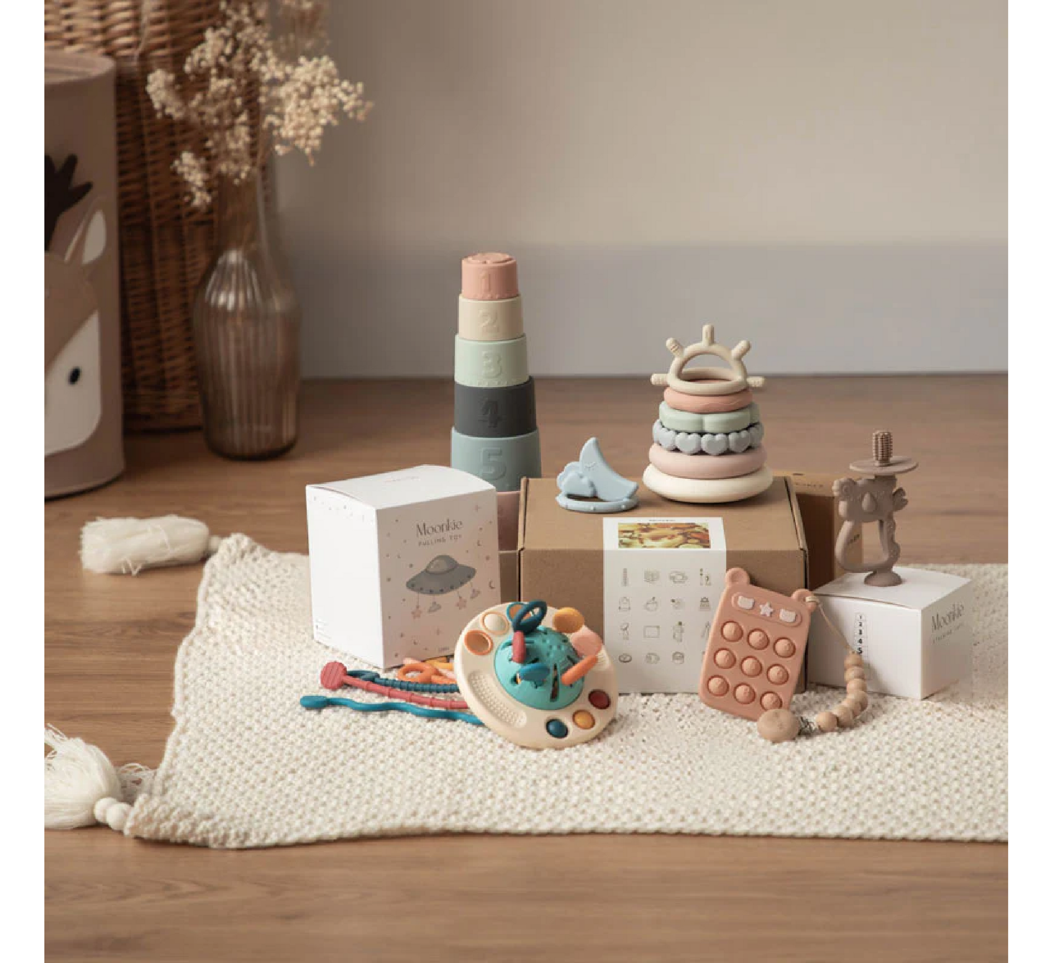 Moonkie Playtime Gift Set 6 Months+