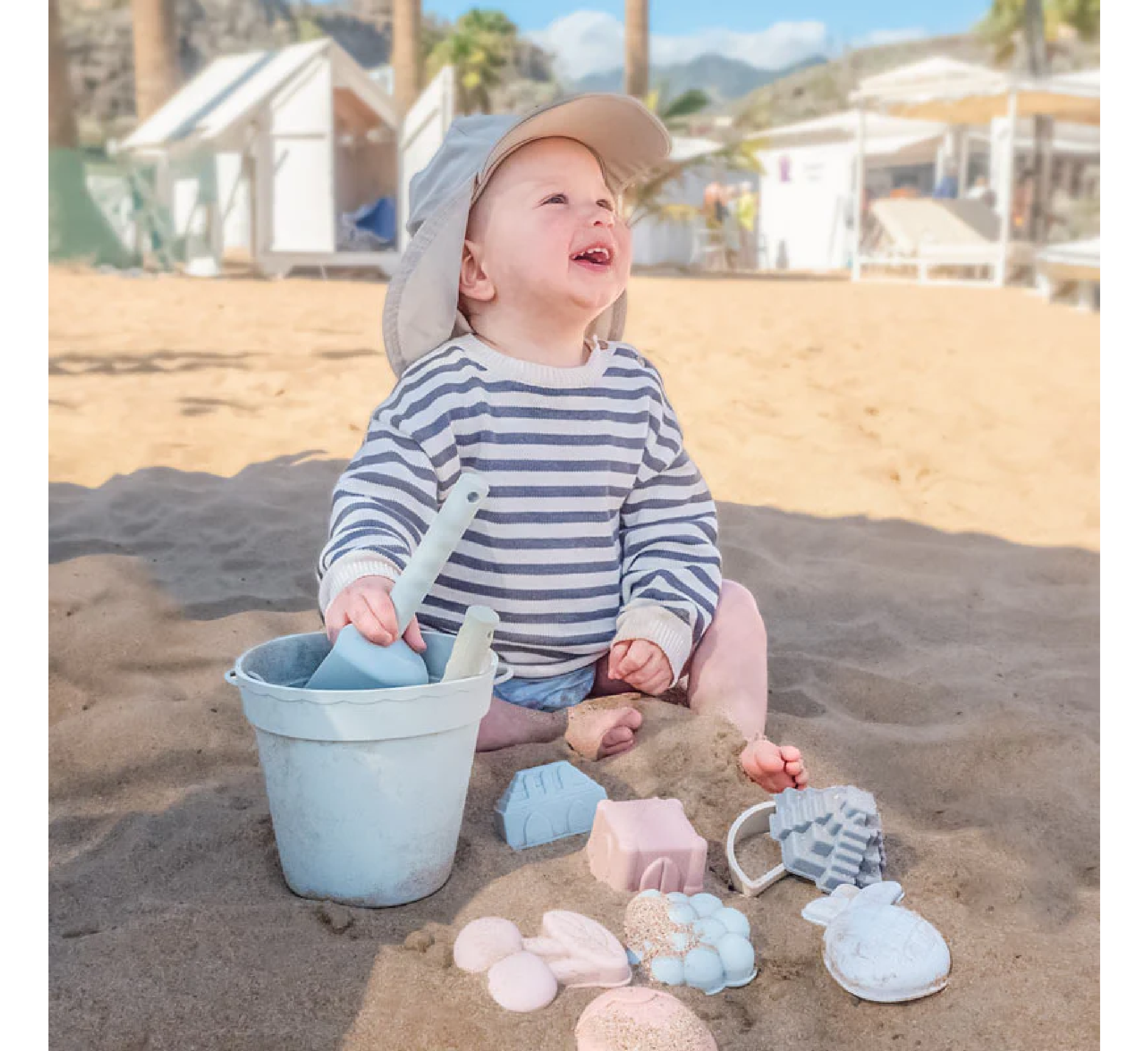 Moonkie Silicone Beach Kids Toy Set (3 Years+)
