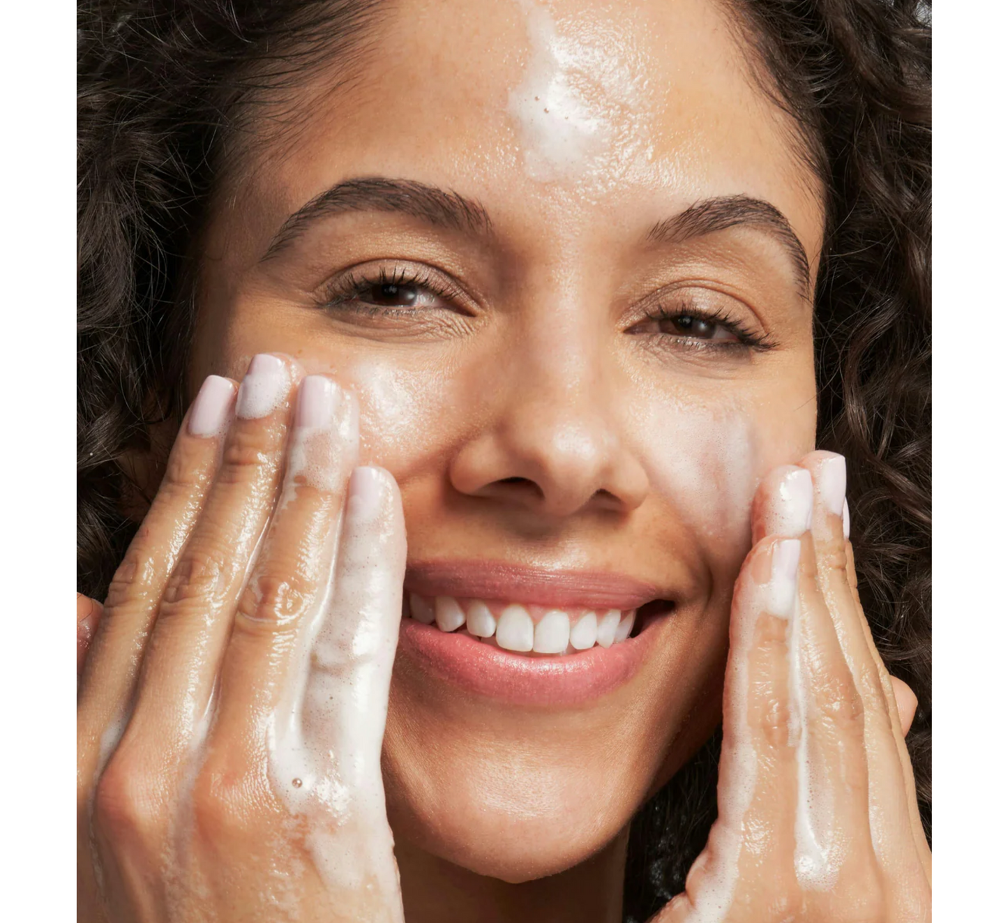 NEOSTRATA Larës me Shkumë Glikolik për Ripërtëritje të Fytyrës *125ml