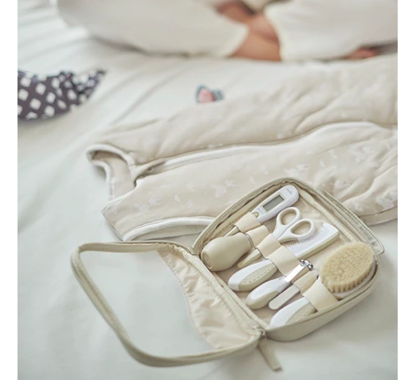 Set bukurie Nuvita Baby Care me termometër dixhital 0m+