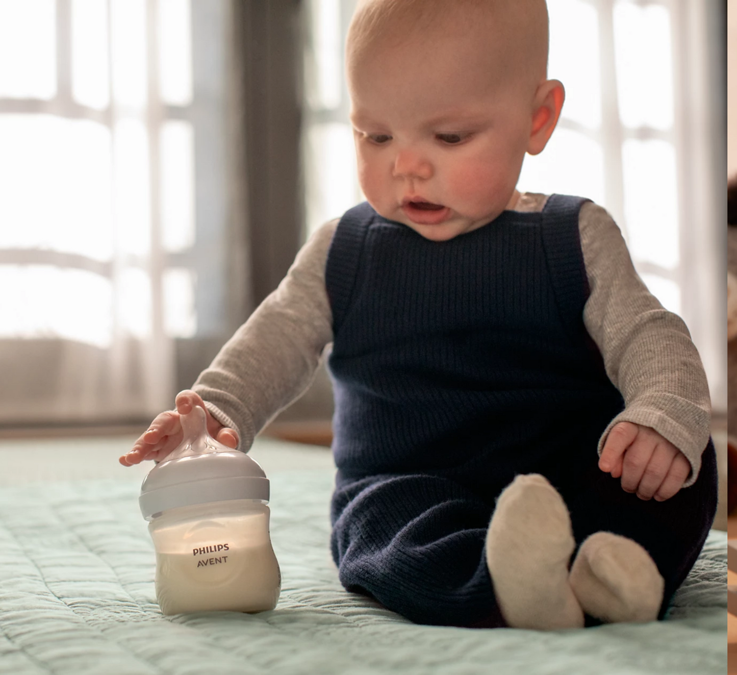 Set Dhurate për Bebe Philips Avent SCD837/10 Natural Response (Shishe 125ml + Mbajtëse për Fërkim) 