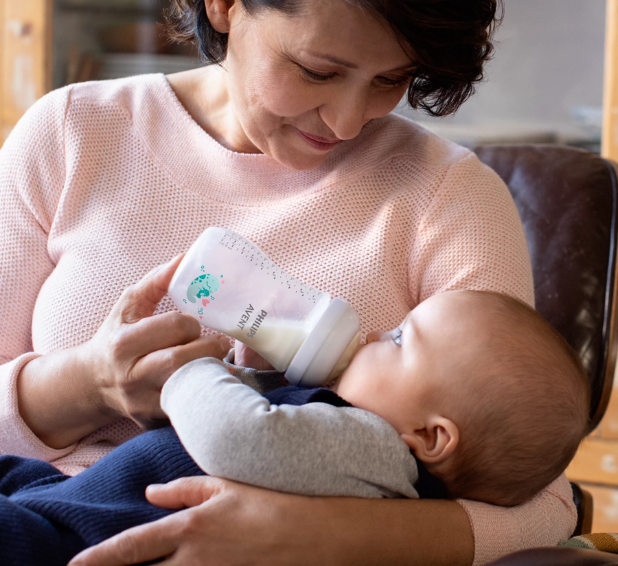 Подарочен сет за бебиња Philips Avent SCD 837/11 Natural Response 