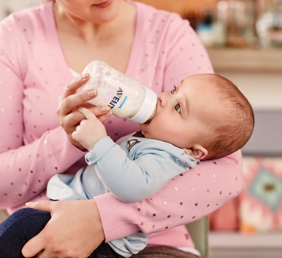 Комплет шишенце за бебиња Philips Avent SCY 100/02 против колики 0m+ 