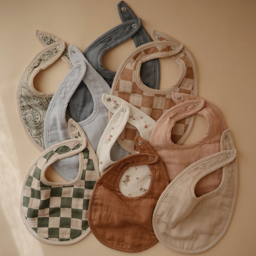 Mushie Muslin Bib