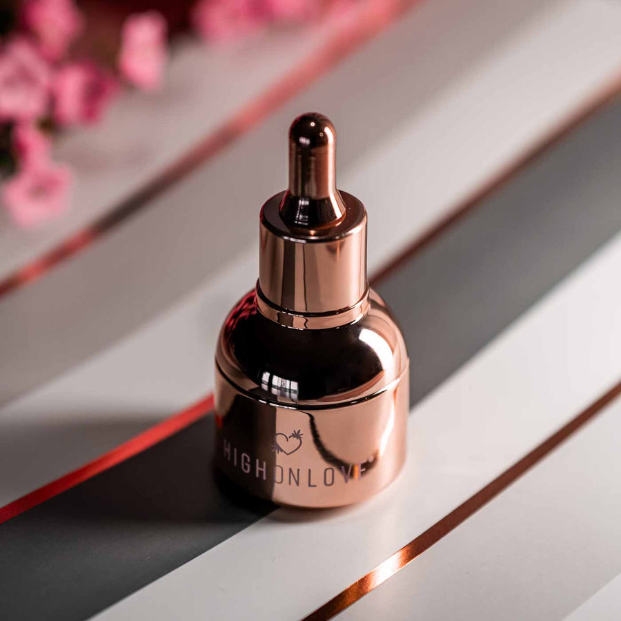 HOL-1810-3 Stimulating Sensual Oil