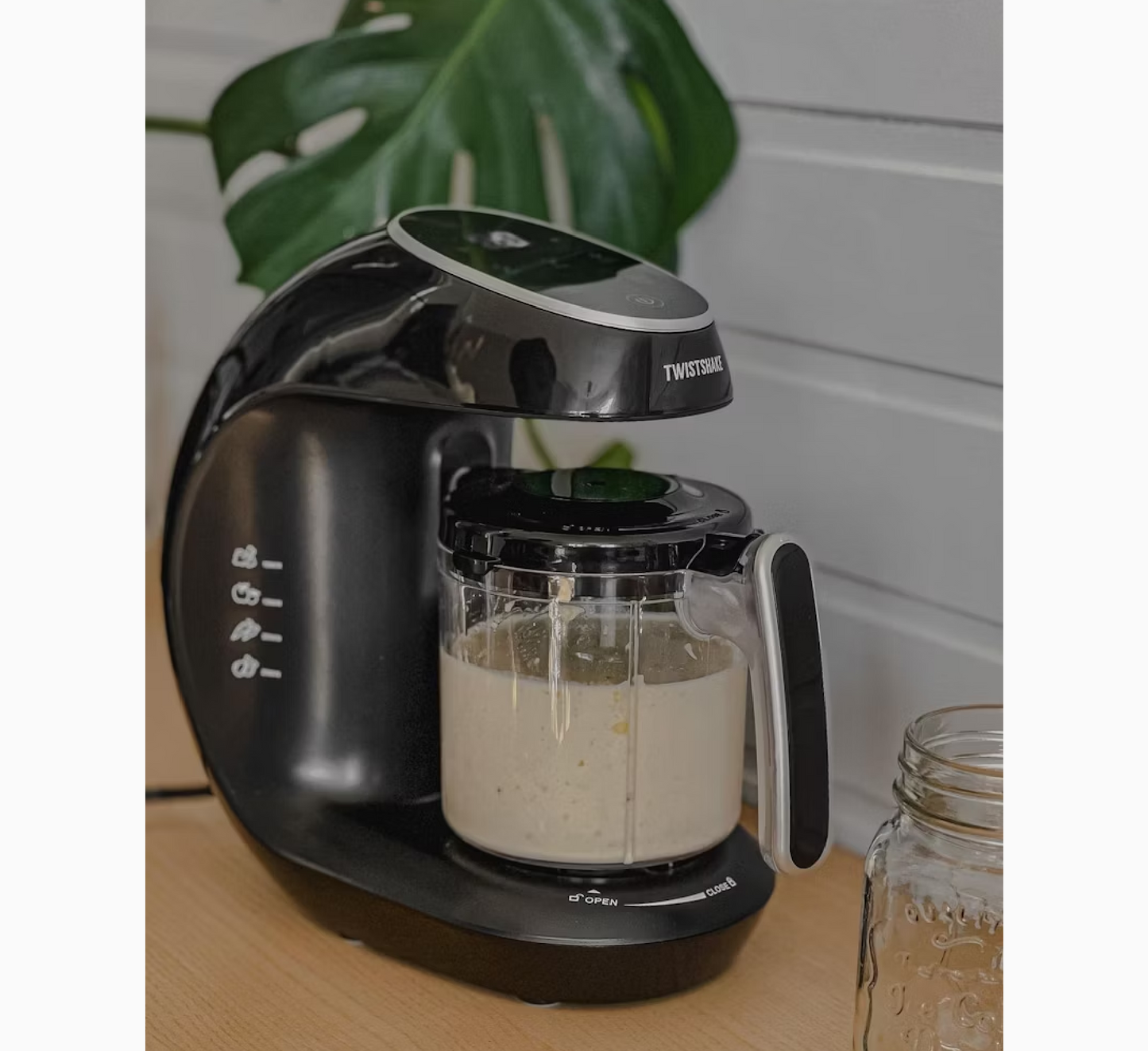 Twistshake 6 in 1 Baby Food Processor Black V2